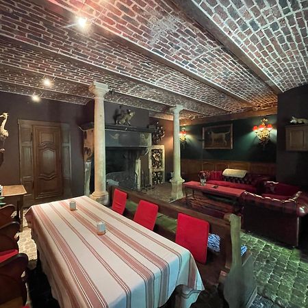 Les Confidences de Messire Sanglier, stylished guest houses Beauraing Extérieur photo