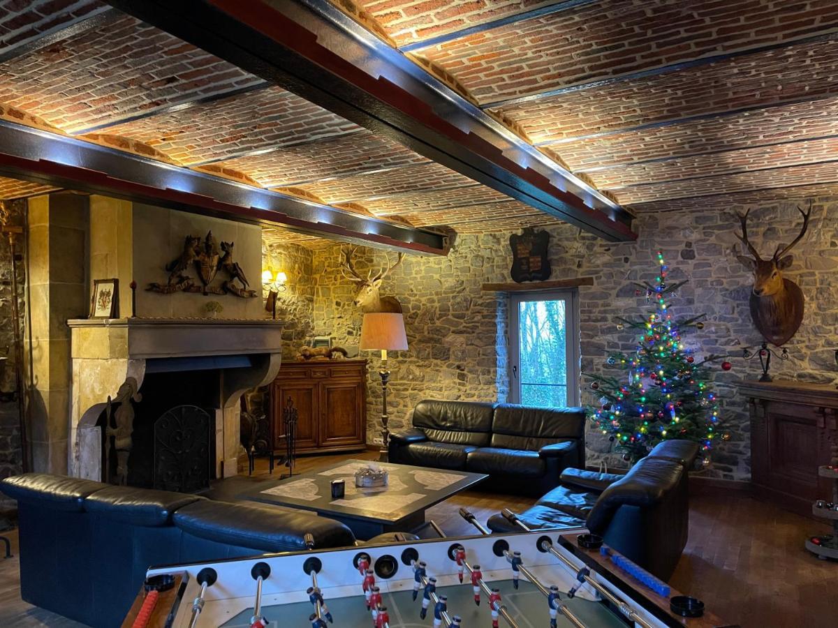 Les Confidences de Messire Sanglier, stylished guest houses Beauraing Extérieur photo